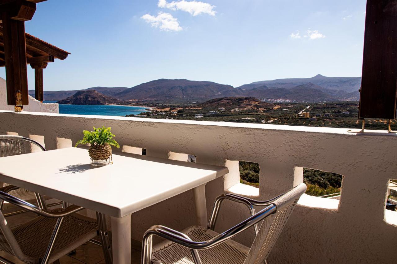 Castri Village Hotel Palekastro Exterior photo