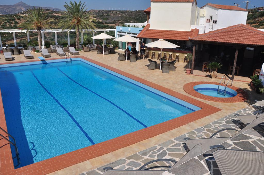 Castri Village Hotel Palekastro Exterior photo