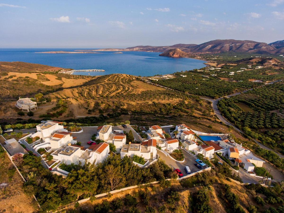 Castri Village Hotel Palekastro Exterior photo